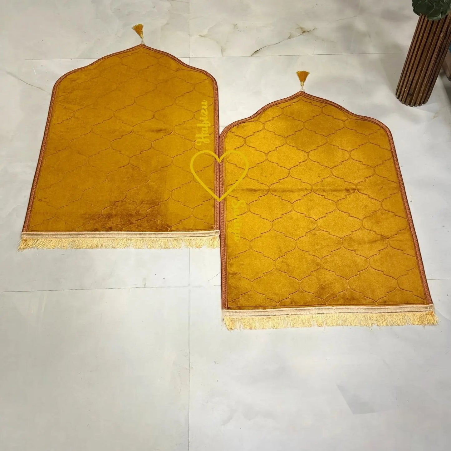 Couple Janamaz with Heart