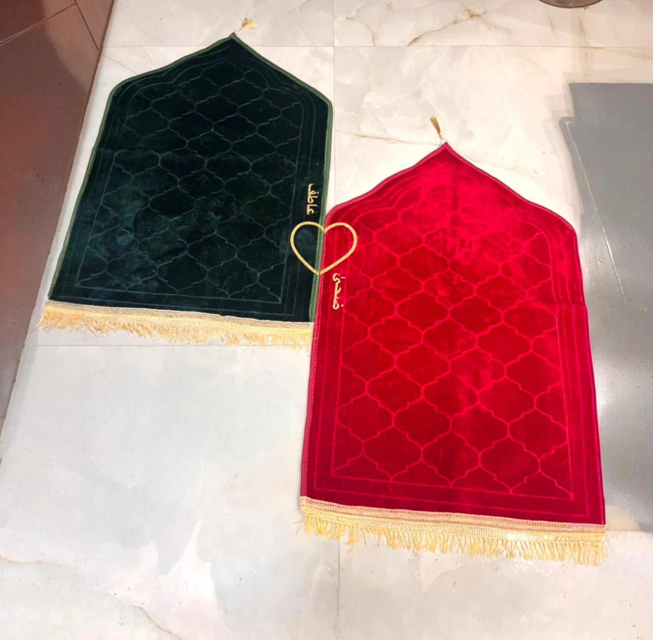 Couple Janamaz with Heart