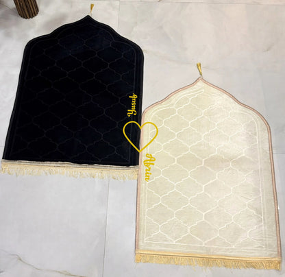 Couple Janamaz with Heart